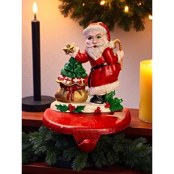 Vintage Cast Iron Santa Stocking Holders Pair-Taiwan-Hand Painted-Mantel Hooks - Picture 2 of 7